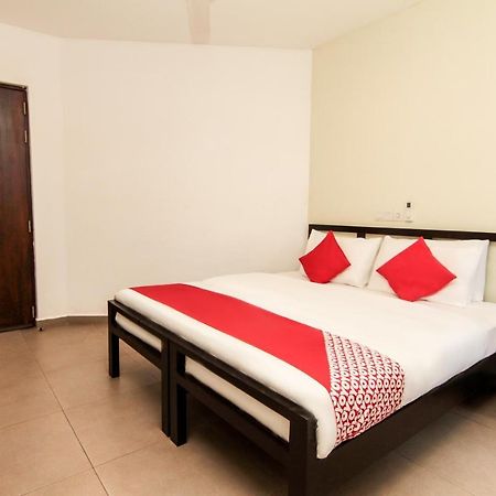 Saninro Hotel - Ragama Ruang foto