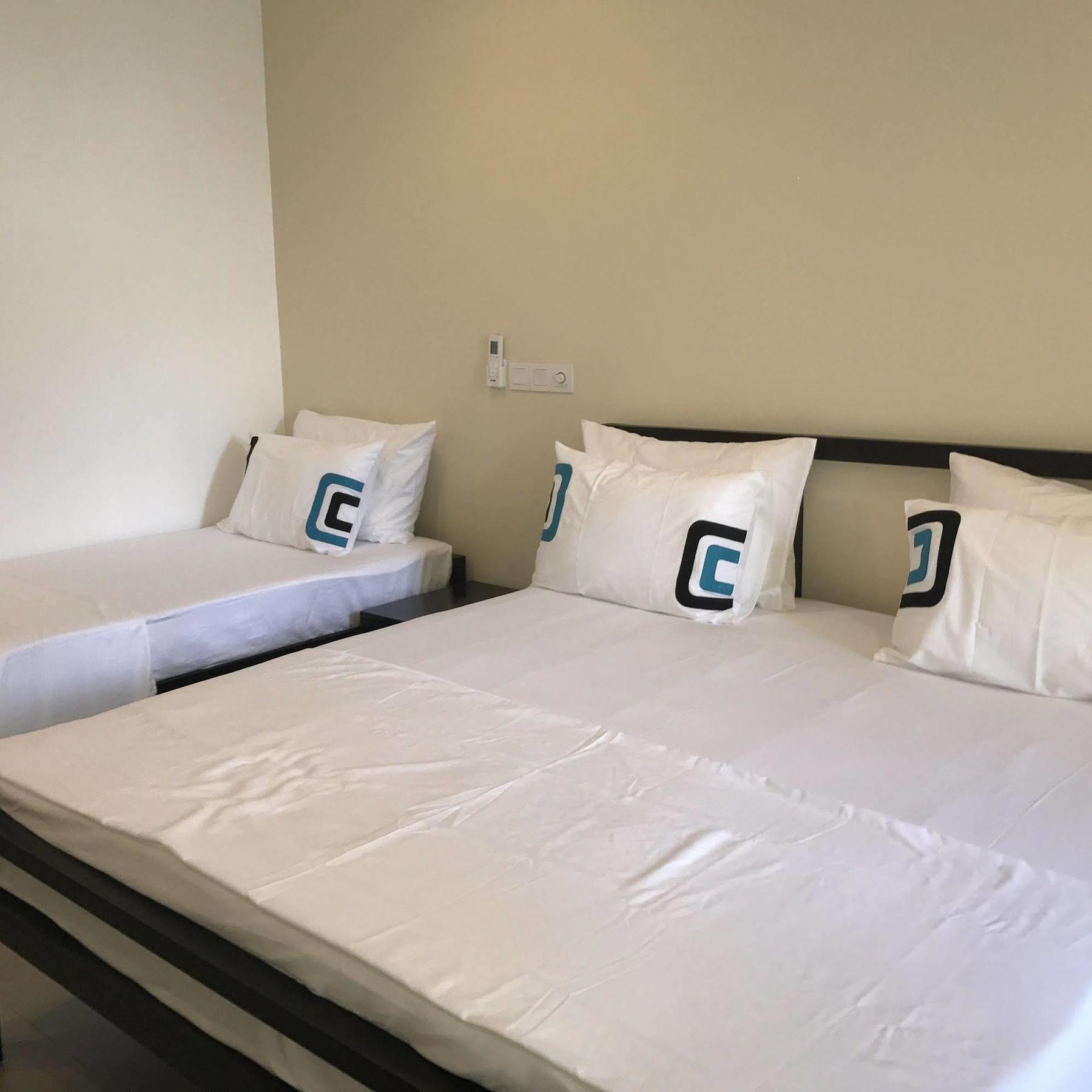 Saninro Hotel - Ragama Bagian luar foto