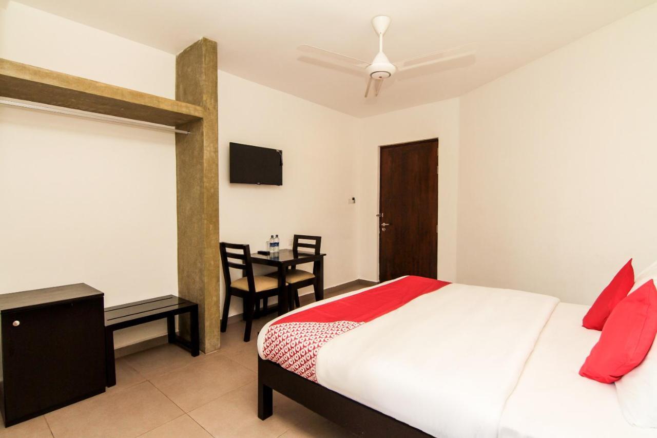 Saninro Hotel - Ragama Ruang foto